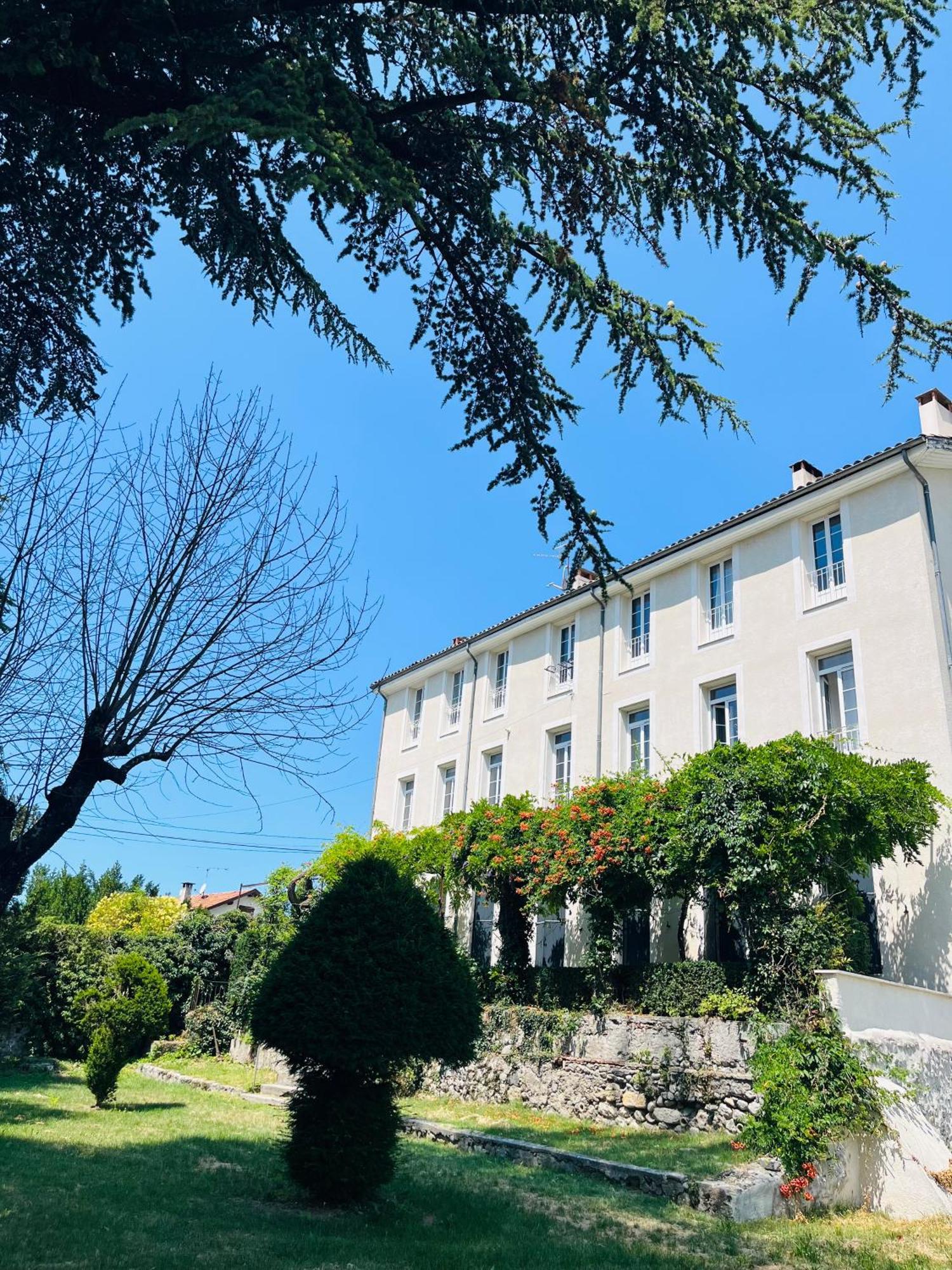 Les Glycines, Charmant Studio Au Calme Dans Batisse De Maitre Proche Du Centre Ville Parking Gratuit Digne-les-Bains Εξωτερικό φωτογραφία